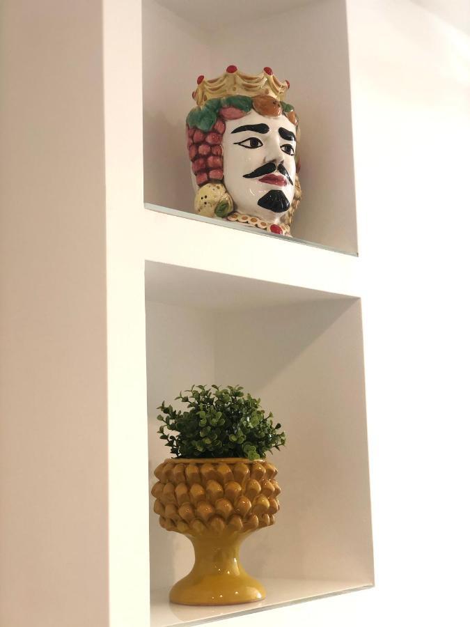 B&B Angolo83 Palermo Centro ภายนอก รูปภาพ